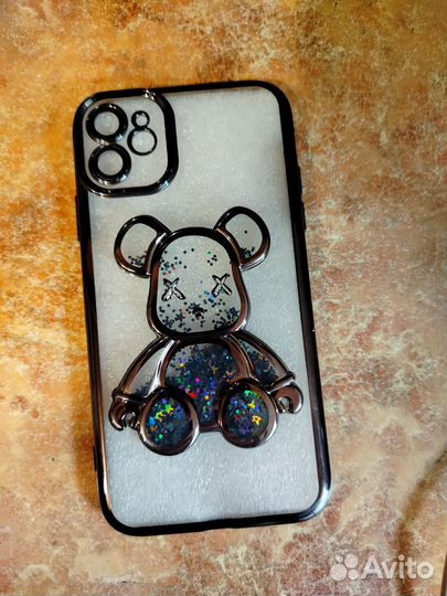 Чехол на iPhone 11