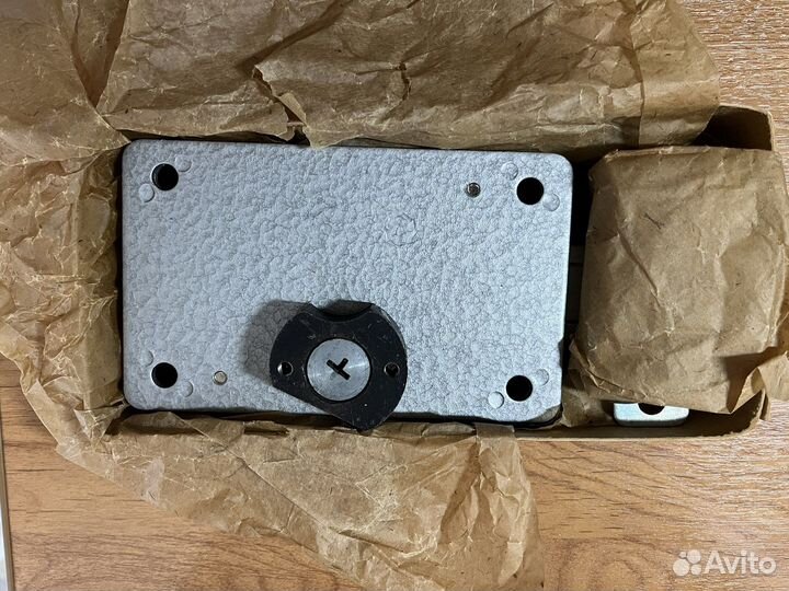 Замок гаражный, цилиндровый. Новый, в упаковке