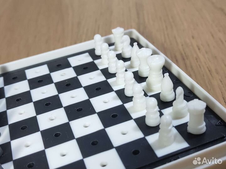 Шахматы дорожные СССР миниатюрные винтаж