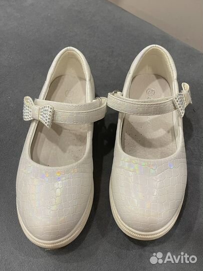 Туфли для девочки 27