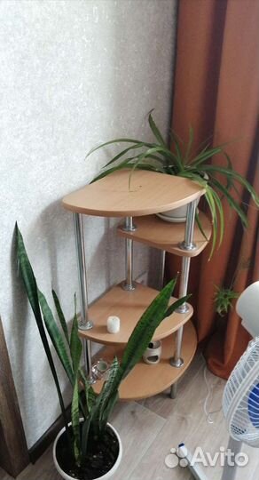 Подставка для цветов напольная