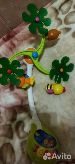 Fisher Price мобиль на кроватку Baby go пианино