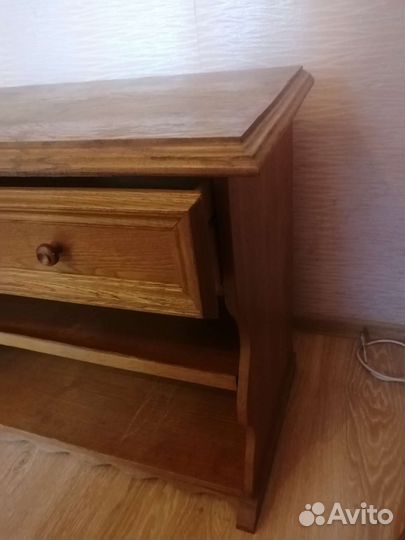 Тумба прикроватная, комод массив