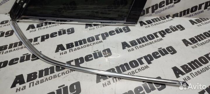 Стекло кузова заднее правое Audi Q7 4LB BAR