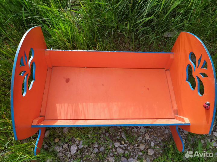 Кровать кукольная