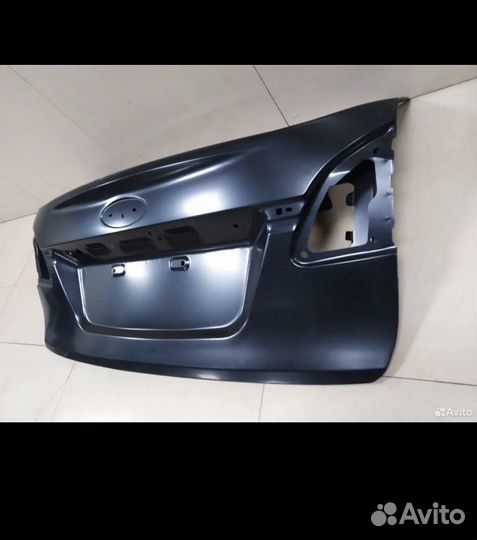 Крышка багажника Форд fiesta