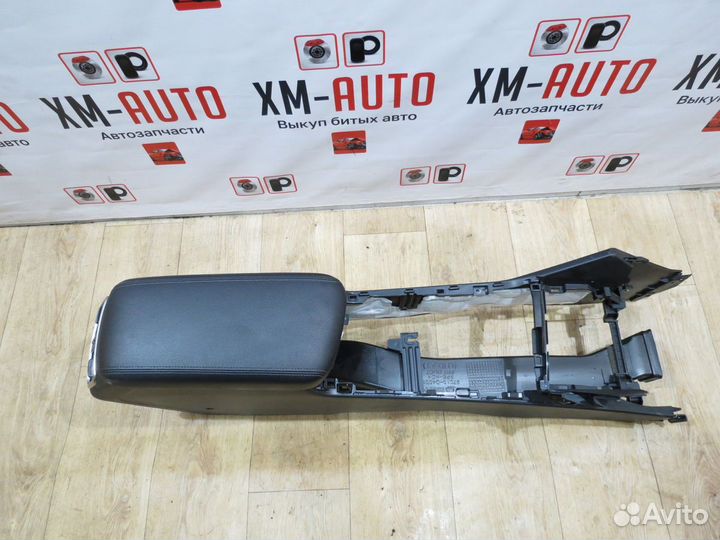 Консоль центральная Kia Optima 4