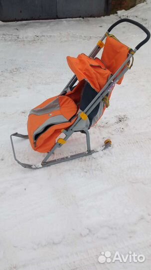 Зимняя детская коляска