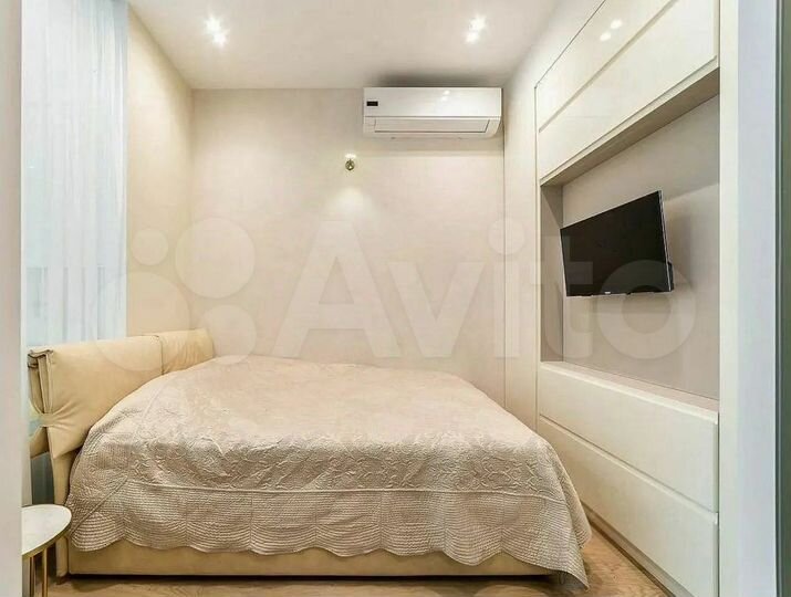 2-к. квартира, 95 м², 13/23 эт.