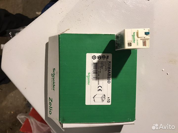 Schneider реле RXM4AB2BD