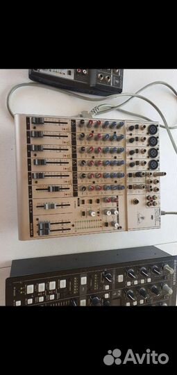 Behringer eurorack UB1204 - PRO