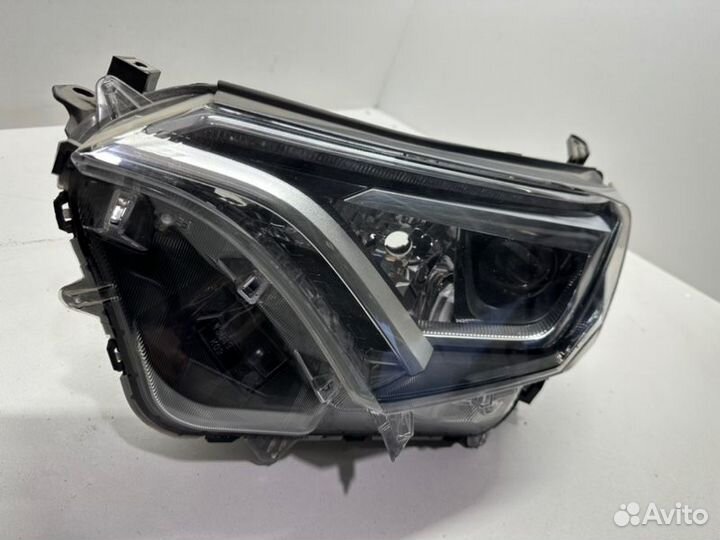 Фара LED передняя левая Toyota Rav4 45 2016-2019