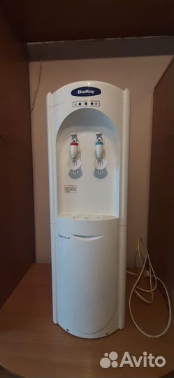 Куллер для воды напольный