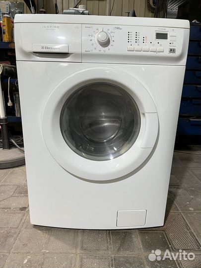 Стиральная машина electrolux с сушкой 6кг