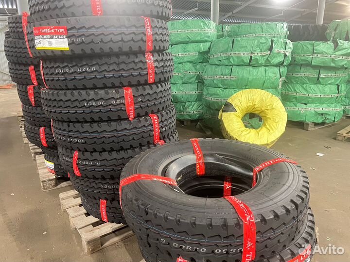 Грузовая шина 315/80R22.5 мегатрон 4589PB-U16