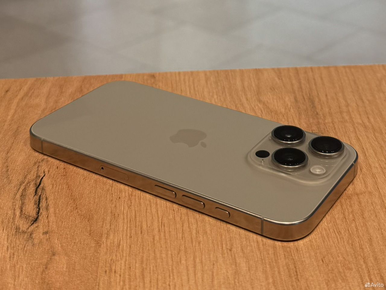 iPhone 16 Pro Max, 512 ГБ, SIM + eSIM