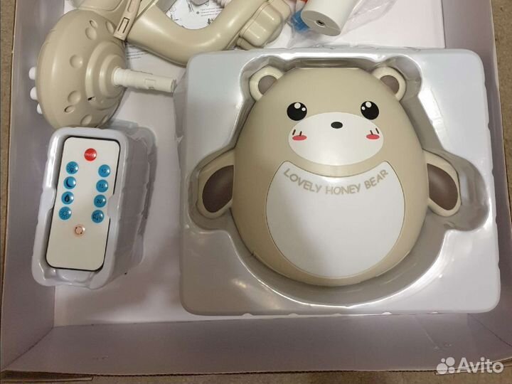 Мобиль на кроватку с проектором, ночником