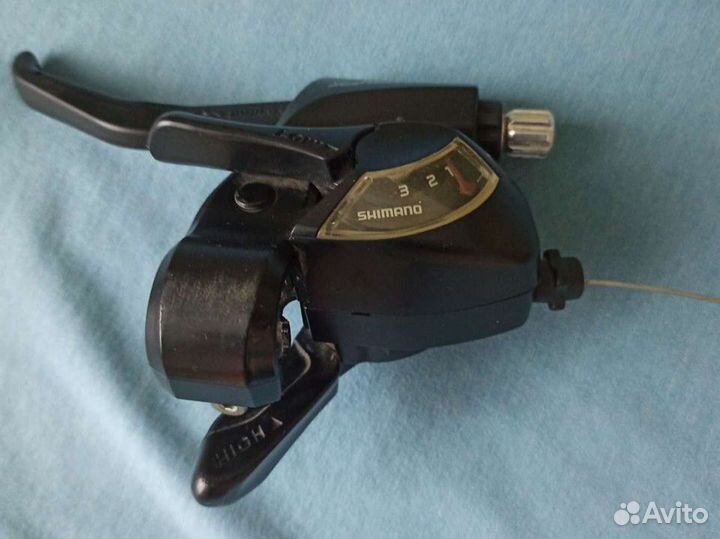 Манетка (шифтер) Shimano