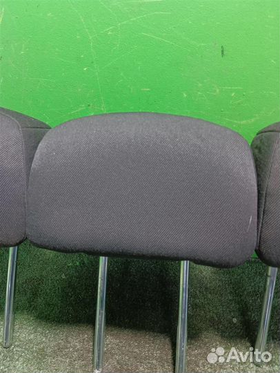 Подголовники задние Suzuki Ignis 2007