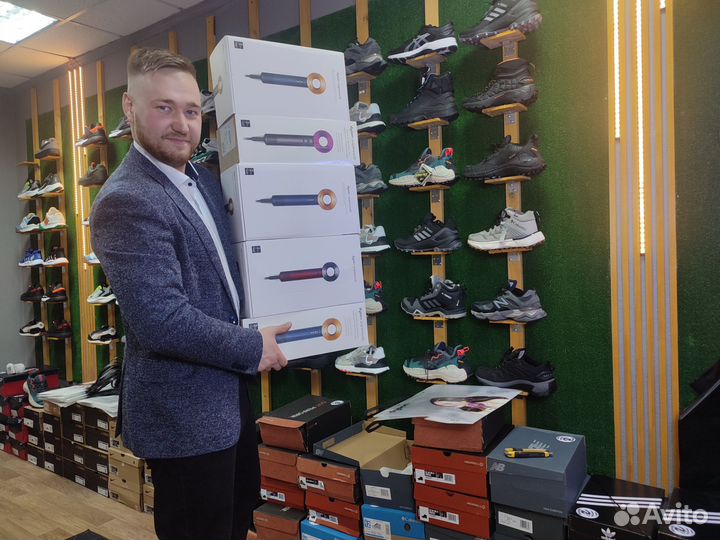 Фены Dyson подарочные наборы