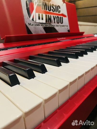 Цифровое Пианино + Стойка + 3 педали (Новинка)