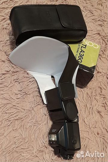 Фотовспышка Contax TLA360 с отражателем LumiQuest