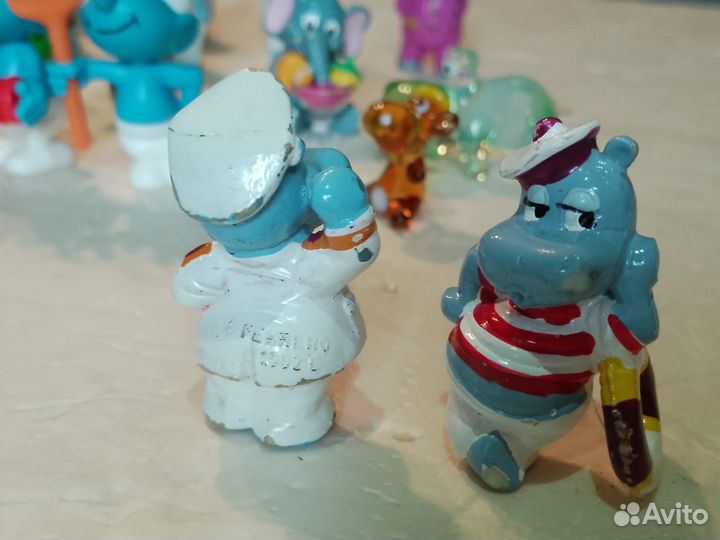 Киндеры и фигурки из стекла