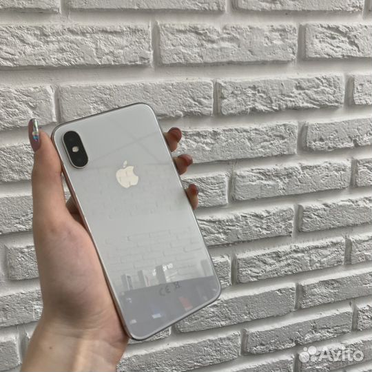 iPhone X, 64 ГБ