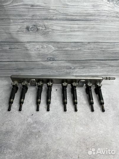 Рампа топливная Nissan Juke