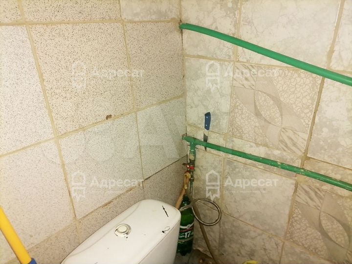 Комната 12,2 м² в 3-к., 1/2 эт.