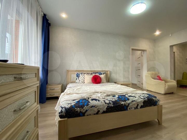 1-к. квартира, 53 м², 2/14 эт.