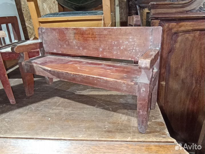 Антикварная кукольная мебель