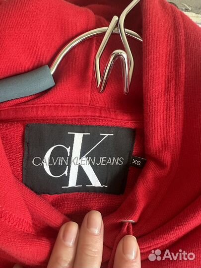 Худи укороченная Calvin Klein Jeans xs оригинал