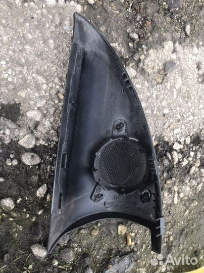 Крышка динамика Mercedes-Benz R-Class