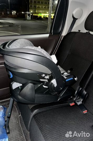 Автолюлька stokke с базой