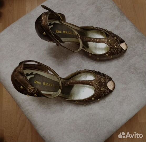 Босоножки женские 38 размер