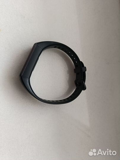 Фитнес браслет huawei band 4