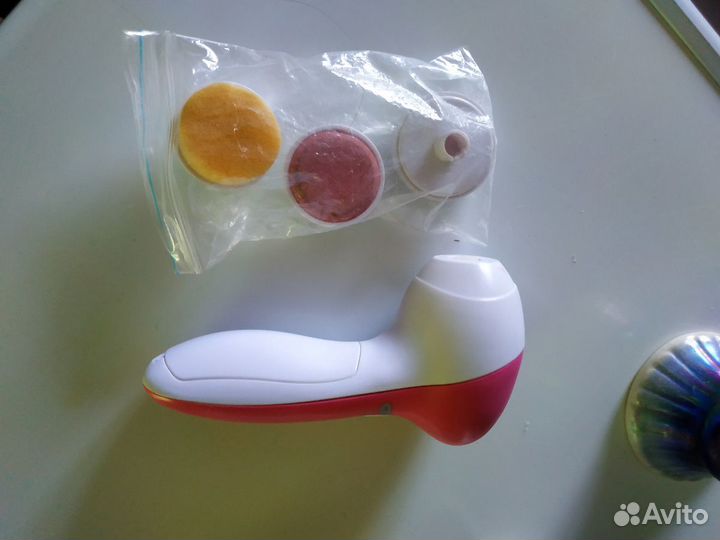 Массажер лица