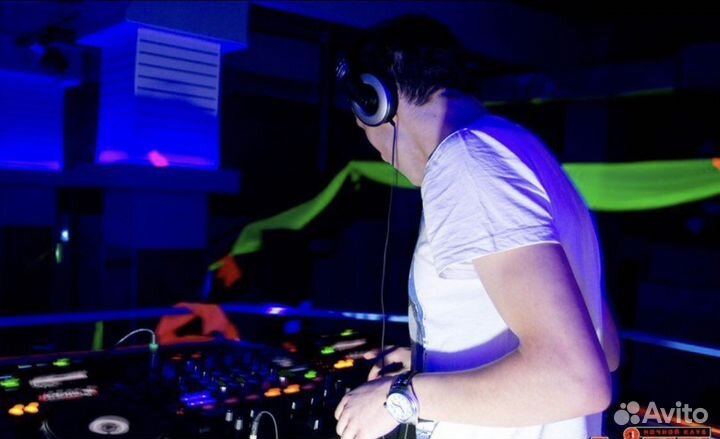 Мультиформатный Dj на ваш праздник(звук,свет,проек