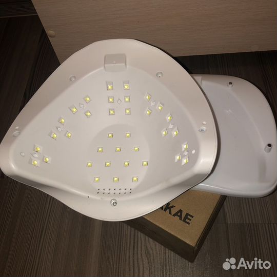 Уф лампа для ногтей