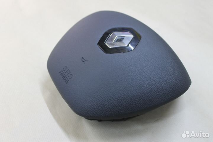 Рулевая накладка на Renault Kaptur