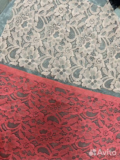Ткань атлас, кружево