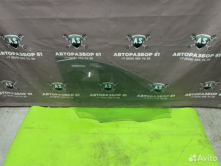 Стекло передней правой двери Mercedes W213