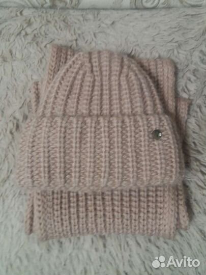 Комплект шапка и шарф женский