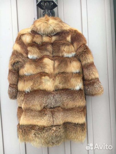 Шуба из рыжей лисы