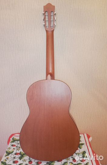 Классическая гитара yamaha c40