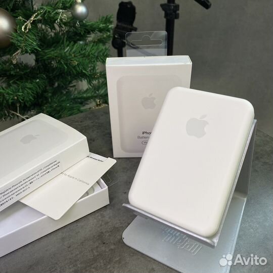 Apple MagSafe Battery Pack аккумулятор внешний
