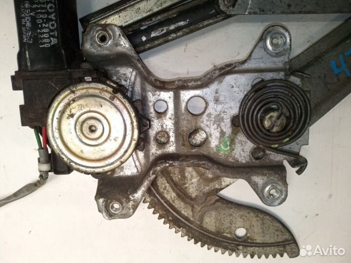 Стеклоподъемник передний правый Toyota Carina 2