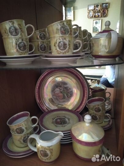 Продается сервиз