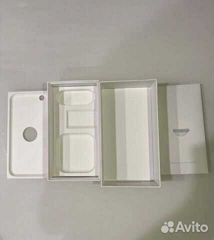 Телефон iPhone 6 коробка